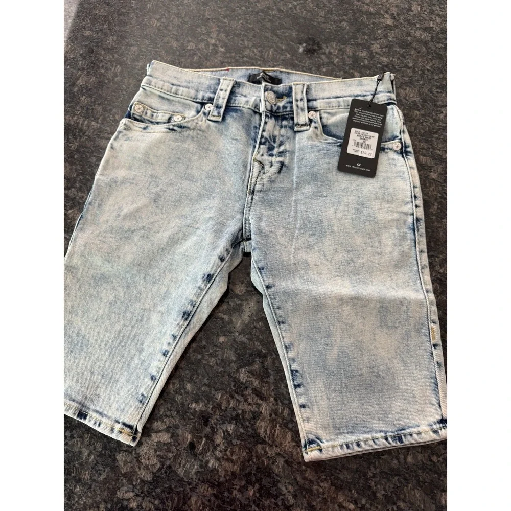 True Religion Brand Jeans Men's Rocco Blue Shorts‎ Size 28 Vintage Washed. NWT